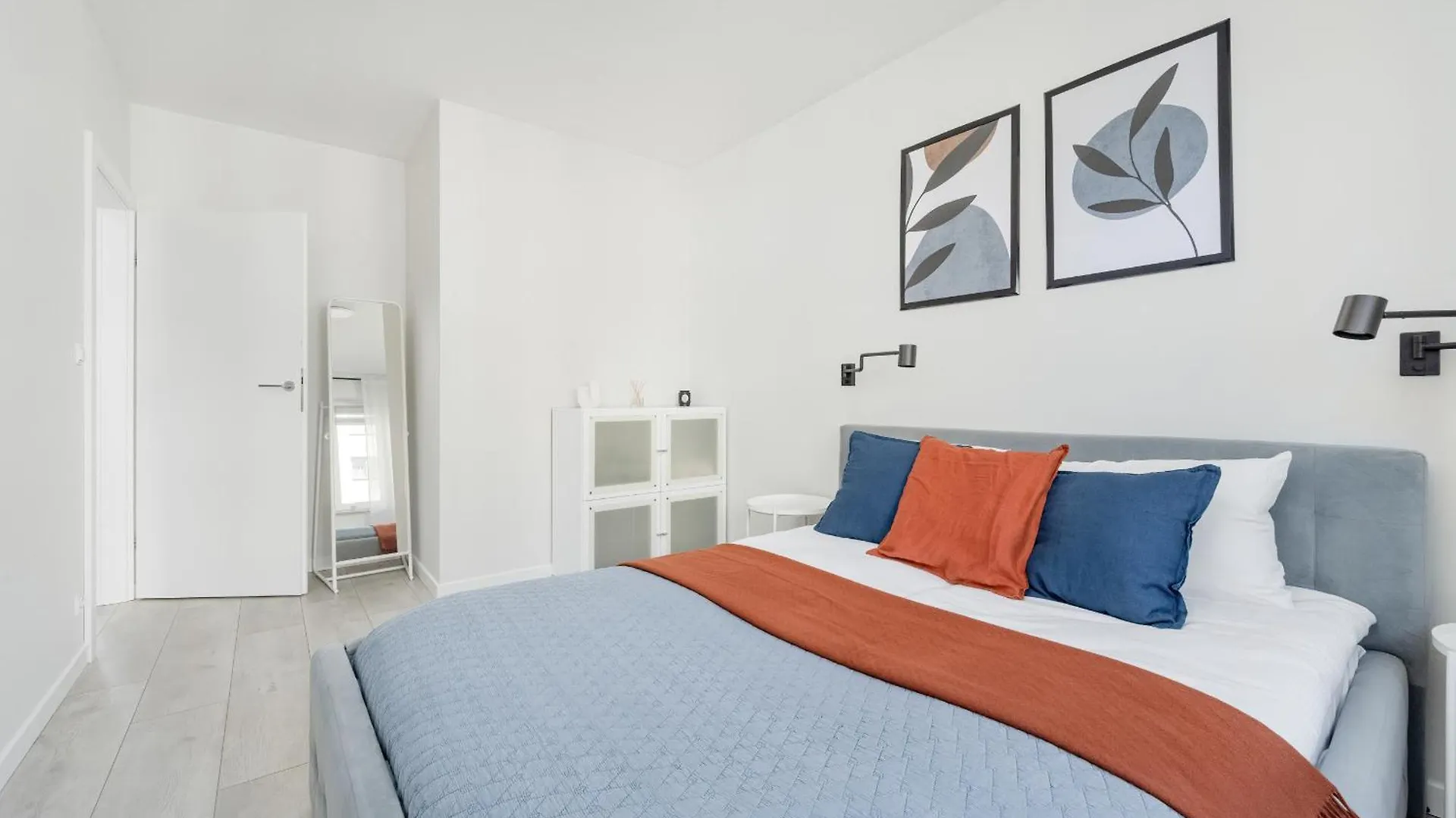 Miedziana Bright Apartment With Balcony And Parking Wroclaw By Noclegi Renters Polen